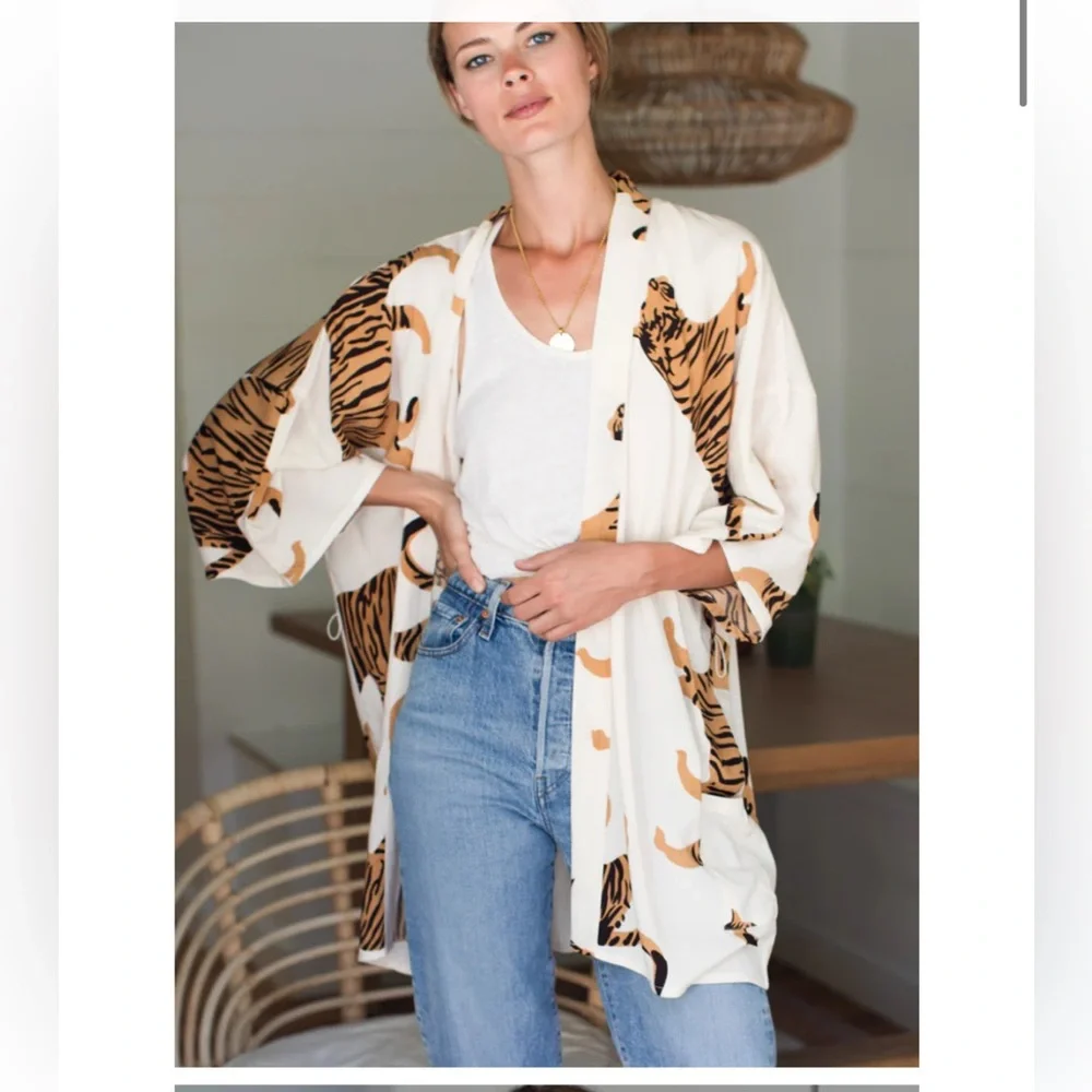 Emerson Fry FETE LAYERING TOP Kimono - TIGERS EGRET - Picture 1 of 6